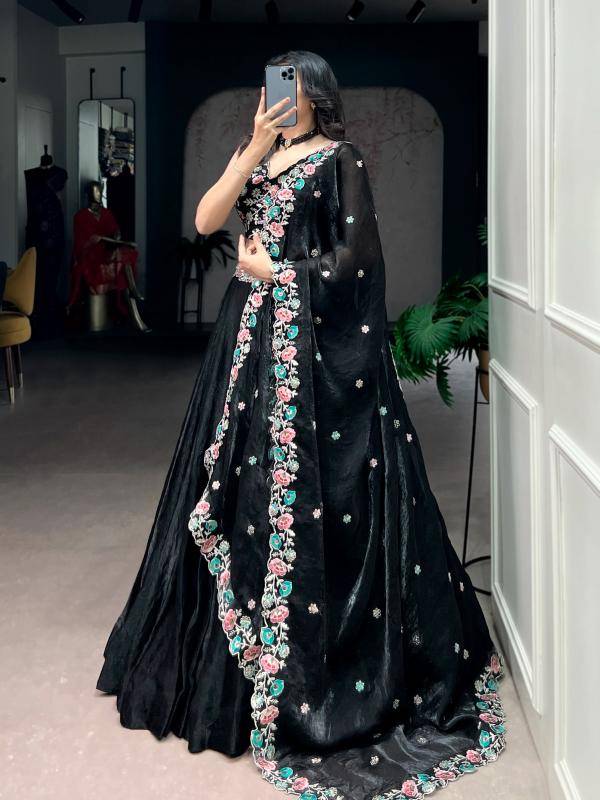 LNB 1467 BLK Fendi Designer lehenga choli manufacturer
